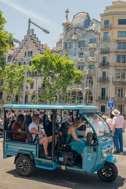 1,5-Hour Barcelona City & Beach Private Tuk-Tuk Tour - Is $56 per person a fair price?