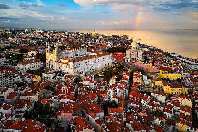 1.5H Private Tuk Tuk Tour of Historic Lisbon - Senhora do Monte and Lisbon’s highest viewpoint