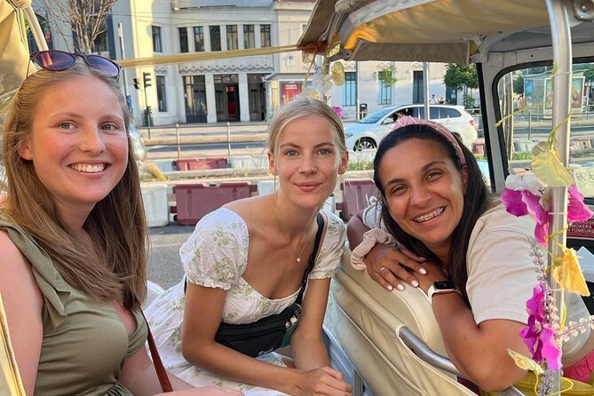 1.5H Private Tuk Tuk Tour of Historic Lisbon - The Marta factor and the guide’s role