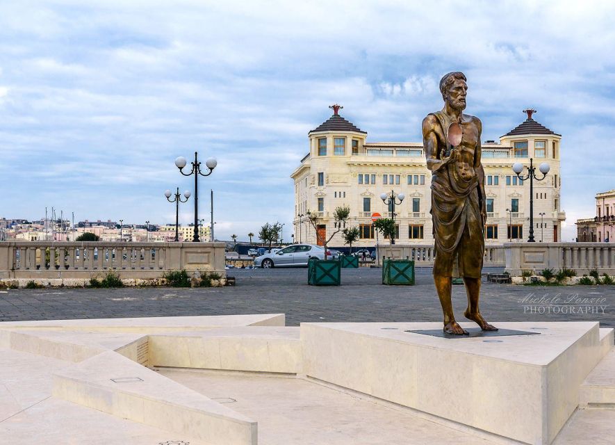 1 hour Tuk tuk tour in Siracusa - Ortigia from a different angle