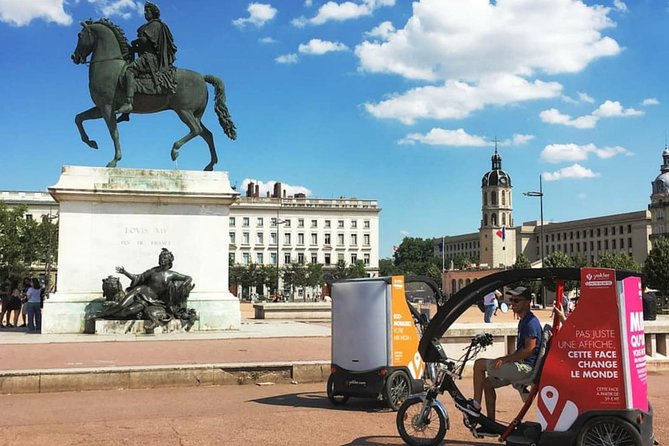 1 or 2-Hour Pedicab tour of Lyon - Guides who add more than directions
