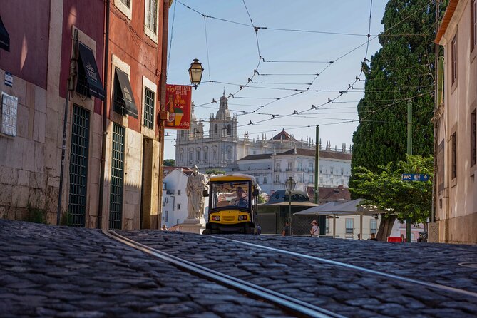 1h Secret Lisbon by Tuk Tuk - Mouraria, Graça & Alfama - Why this short Lisbon ride works
