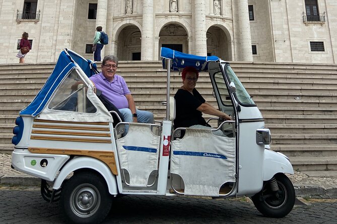 2-Hour Private Historic Lisbon Tour by Tuk Tuk - Santa Luzia and Portas do Sol