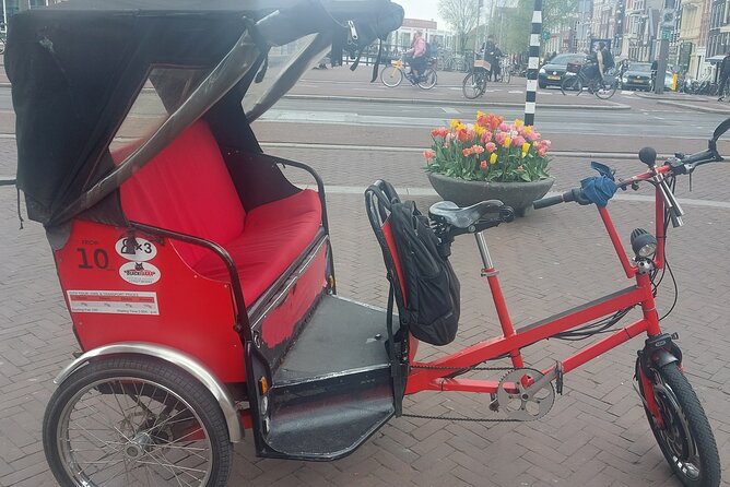 2 Hours Private Amsterdam Rickshaw Tour - The Red Light District and Nieuwmarkt