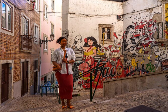 2h “Untouched Lisbon” - Hidden Secrets Tuk Tuk Tour - Miradouro de São Pedro de Alcântara