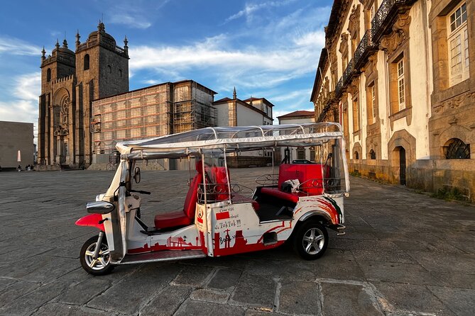 3 Hour Tuk tuk Tour in Porto - Porto Cathedral, Serra do Pilar, and the river crossing