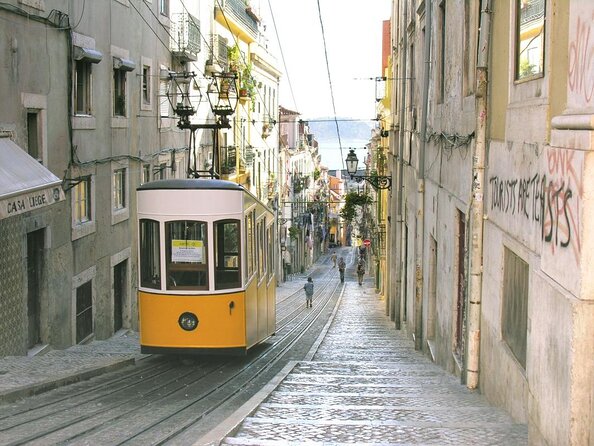 3 Hours Tuk Tuk Tour - Lisboa beyond the guidebooks - Why a Tuk Tuk Works So Well on Lisbon’s Hills