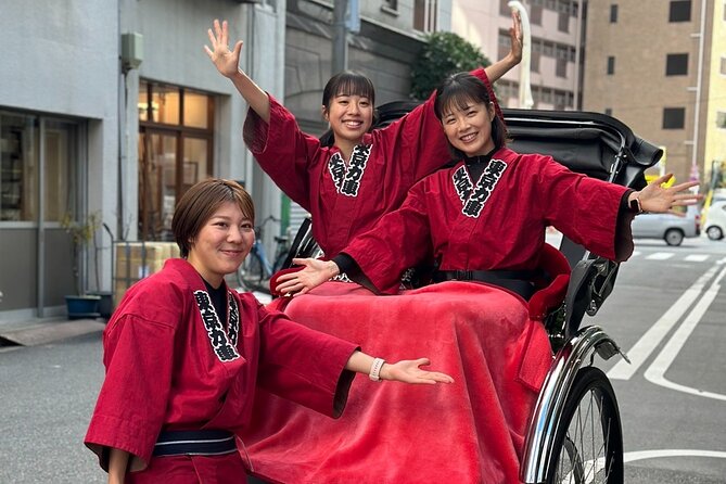[30 minutes] Rickshaw tour around Asakusa [History, sightseeing, Tokyo Skytree] - Why the Edo and Showa setting matters