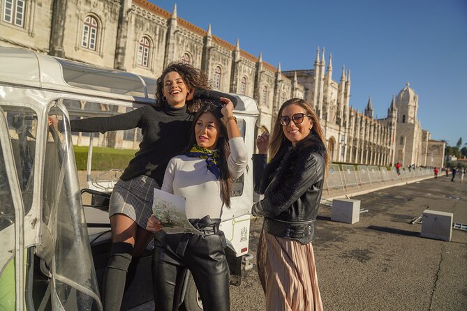 4 Hour Lisbon Private Guided Tour via Tuk Tuk - Pickup, ending point, and simple planning details
