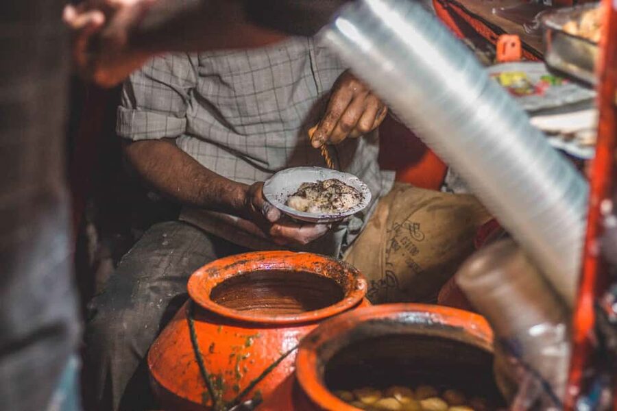4-hour Old Delhi Heritage Walking tour with Rickshaw Ride - What the $18 price really covers