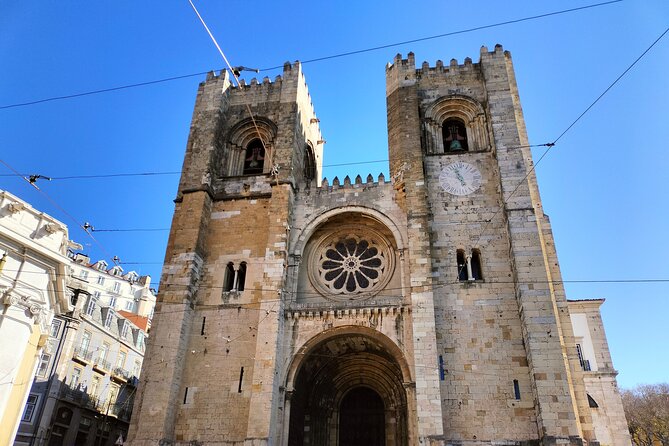 4 Hour Private Tuk Tuk Tour in Lisbon - The westbound route to Belém