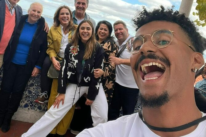4 Hours Tuktuk City Tour in Lisbon - Alfama begins with the cathedral and the city’s highest view