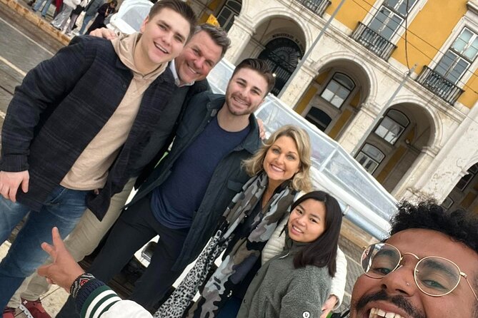 4 Hours Tuktuk City Tour in Lisbon - Jerónimos, pastries, and Belém’s riverfront