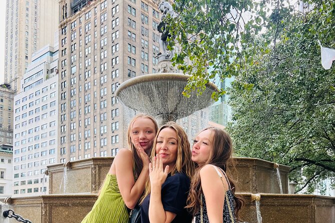 90 min NYC Private Gossip Girl Pedicab Tour - Ending near Lincoln Center and the Empire Hotel