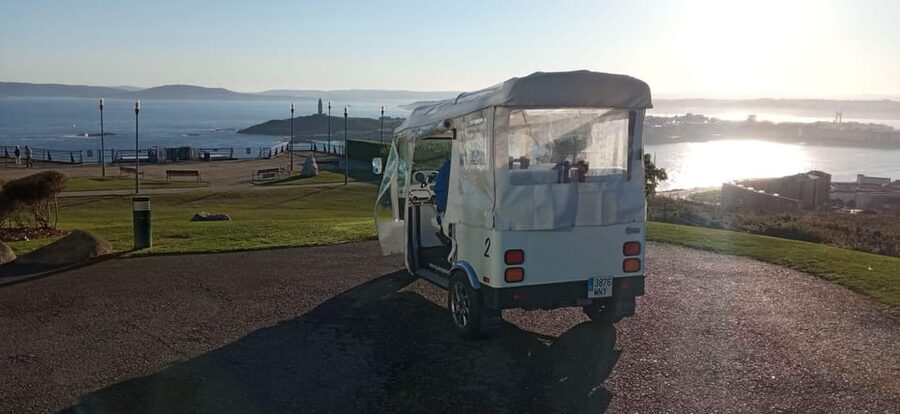 A Coruña: VIP Tuk Tuk tour - Why an electric tuk-tuk works well in A Coruña