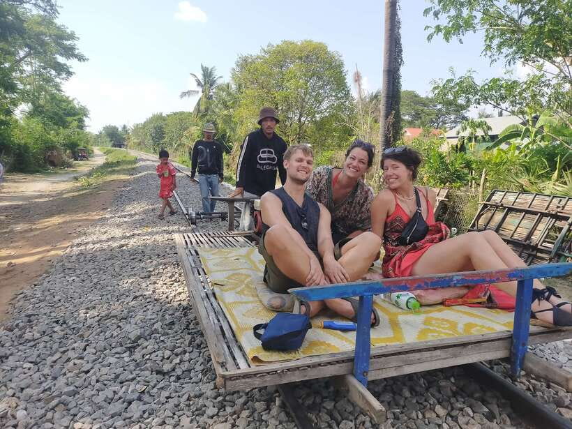 A Day TukTuk Handicrafts Bambootrain Killing&BatCaves,Sunset - Why this Battambang day works so well
