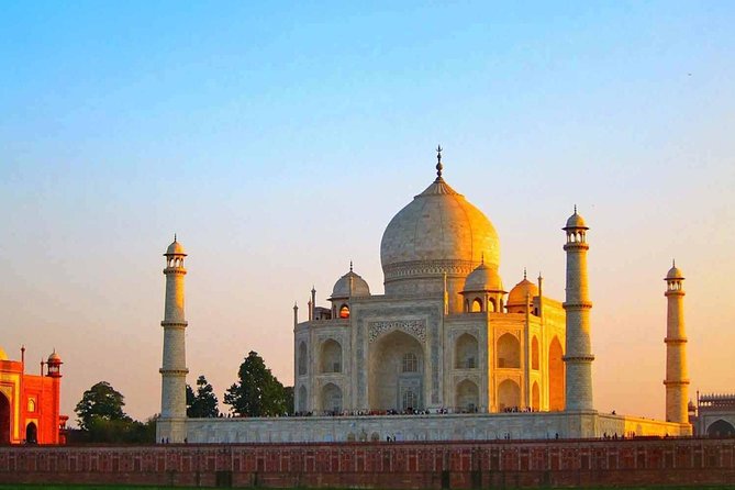 Agra: Street Food and Walk Tour with Spice Market by Tuk-Tuk - What the tuk-tuk ride adds