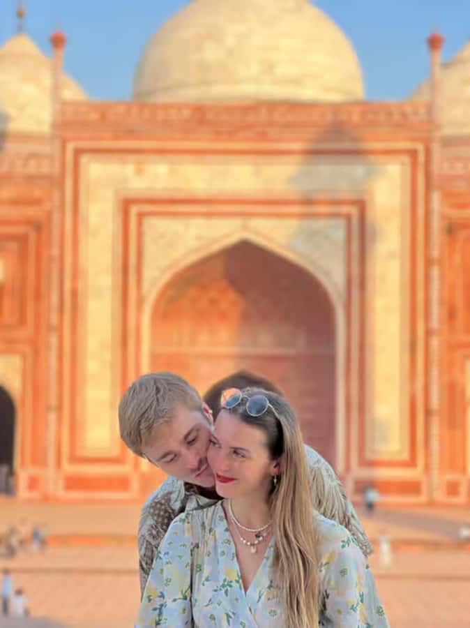 Agra: Taj Mahal Guided Tour with Tuk-Tuk - Starting at your hotel, station, or airport