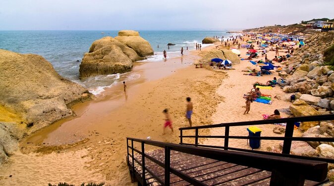 Albufeira and Armaçao de Pera by Tuk Tuk - Key points at a glance
