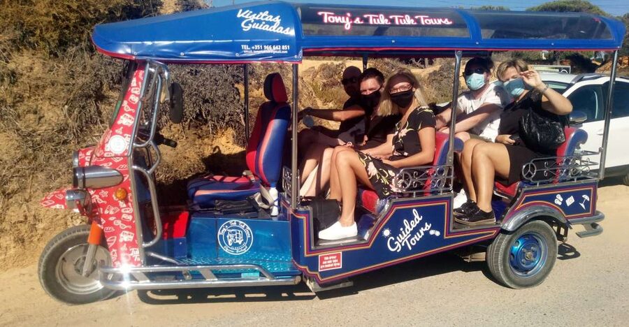 Albufeira: Benagil Caves & Senhora da Rocha Tour by Tuk Tuk - Small coves and the limestone coast