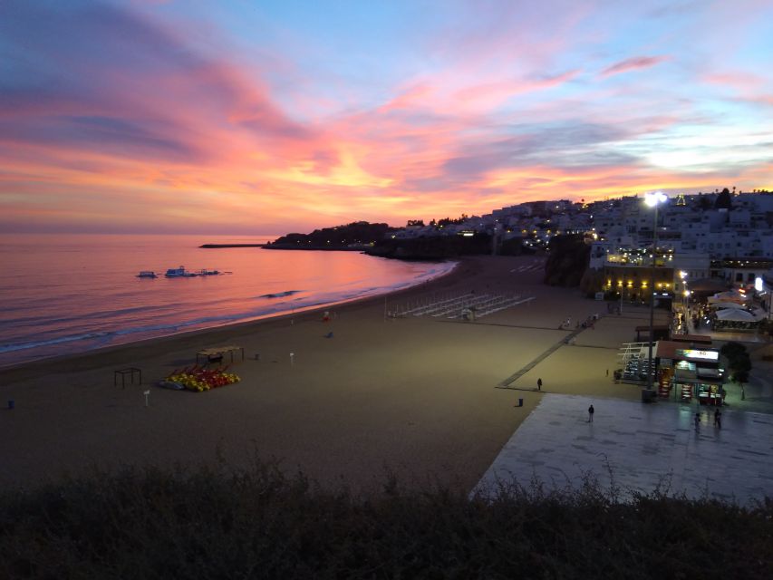 Albufeira: Tuk-tuk Sightseeing Tour - Why the private format matters