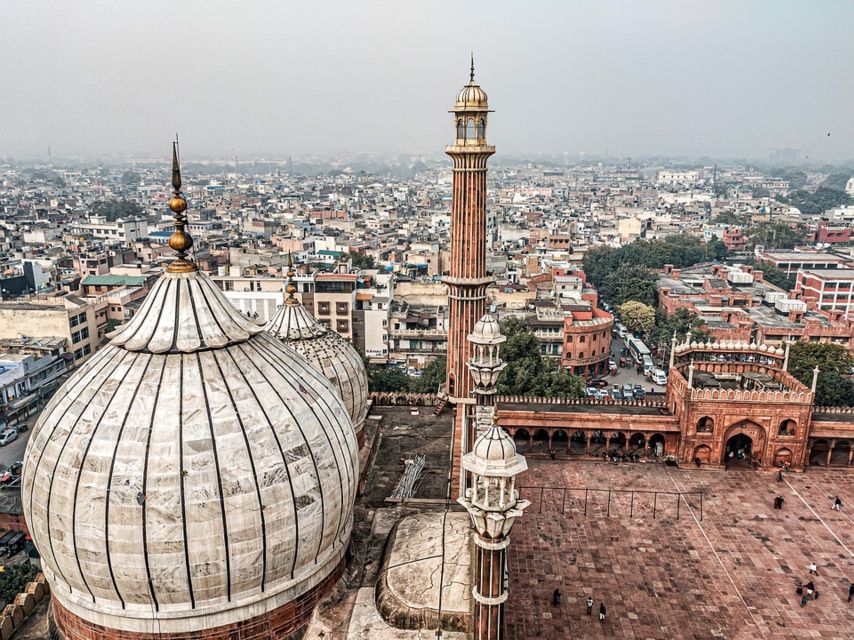 All Inclusive Old & New Delhi Private Day Trip with Tuk Tuk - Jama Masjid and the first look at Old Delhi