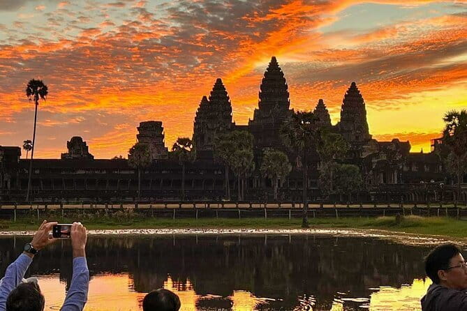 Amazing full day TUKTUK tour - The Elephants and Leper King terraces