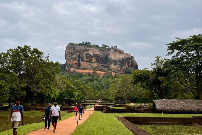 Ambuluwawa Tower and Kandy City Tuk Tuk Tour with Epic views - Why Ambuluwawa Tower makes this Kandy day different