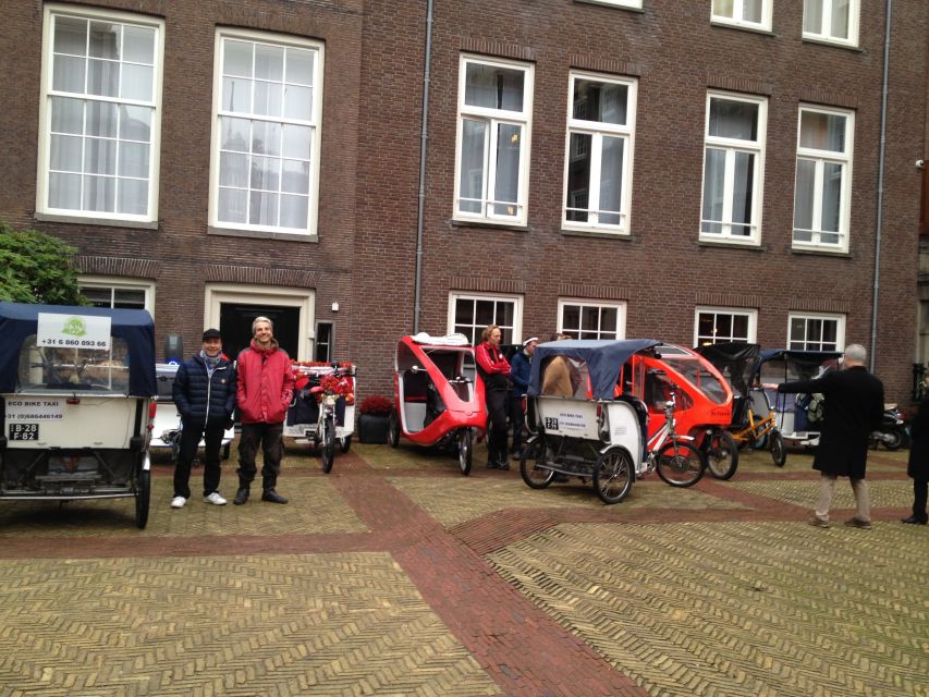 Amsterdam: 2-Hour Sightseeing Tour by Rickshaw - A quick orientation to Amsterdam by rickshaw