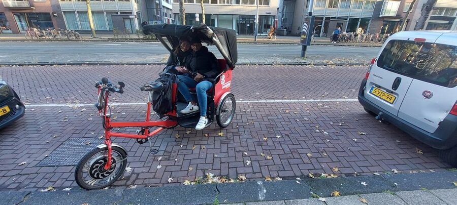 Amsterdam: Private City Highlights Tour by Rickshaw - Starting at Dam Square and the city center