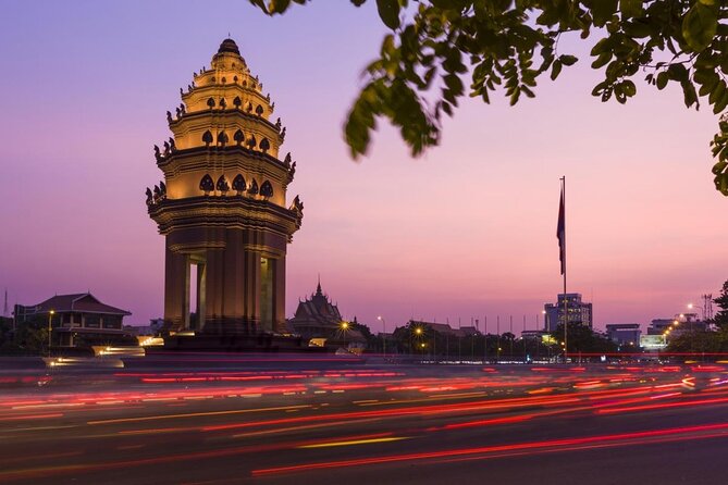 An Afternoon of Contemporary Art in Phnom Penh by Tuk Tuk - Key points at a glance