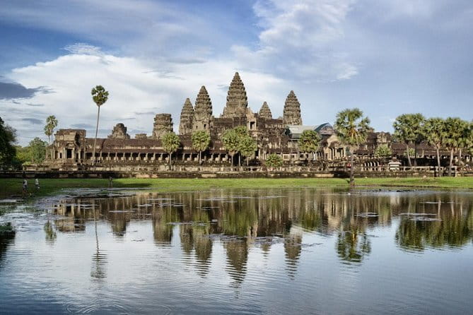 Angkor Tuk Tuk Private Tour Guide To Angkor Wat Sunrise, Angkor Thom & Ta Prohm - What the $85 group price really covers