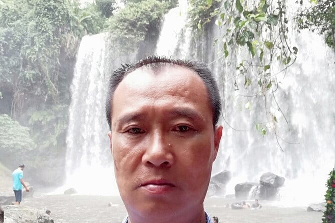 Angkor Tuk Tuk Private Tour Guide To Angkor Wat Sunrise, Angkor Thom & Ta Prohm - Bayon and the ancient city of Angkor Thom