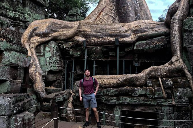 Angkor Wat Sunrise Private Tour via Tuk Tuk from Siem Reap - Breakfast near Srah Srang and Preah Dak