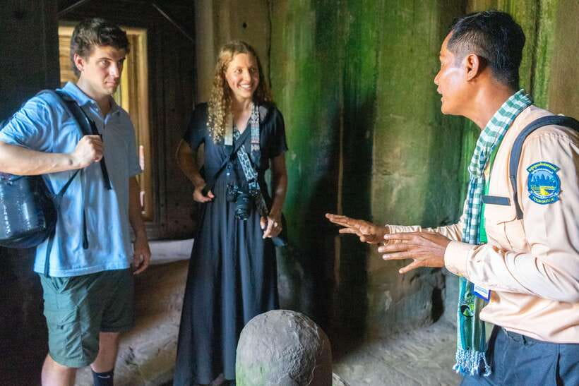 Angkor Wat Sunrise Private Tuk-Tuk Guided Tour - Breakfast after Angkor Wat