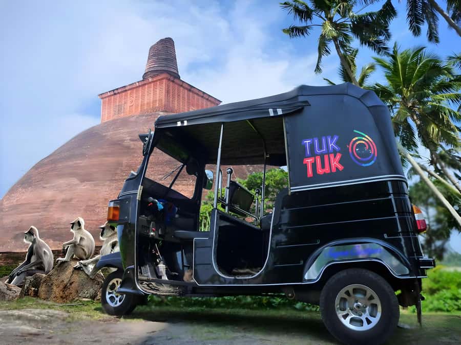 Anuradhapura: Tuk Tuk Tour - Ancient City with Audio Guide - Lankaramaya and the sacred Sri Maha Bodhi
