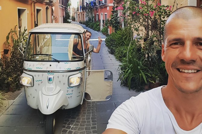 Apelisetta tuk tuk: 2 hours tour of Cagliari - Faro di Capo Sant’Elia and the coastal view