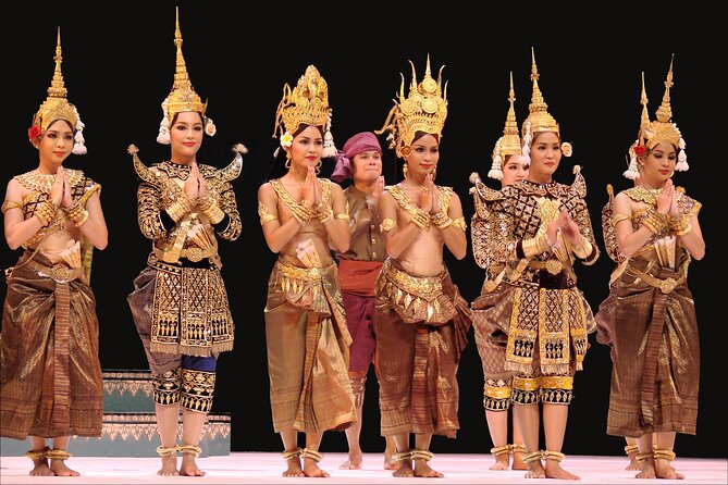 Apsara Dance Show with Dinner by Tuk-Tuk Roundtrip Transfer - Why this Siem Reap evening works so well