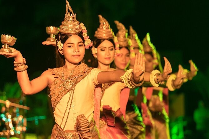 Apsara Dance Show with Dinner by Tuk-Tuk Roundtrip Transfer - What the four-course dinner adds