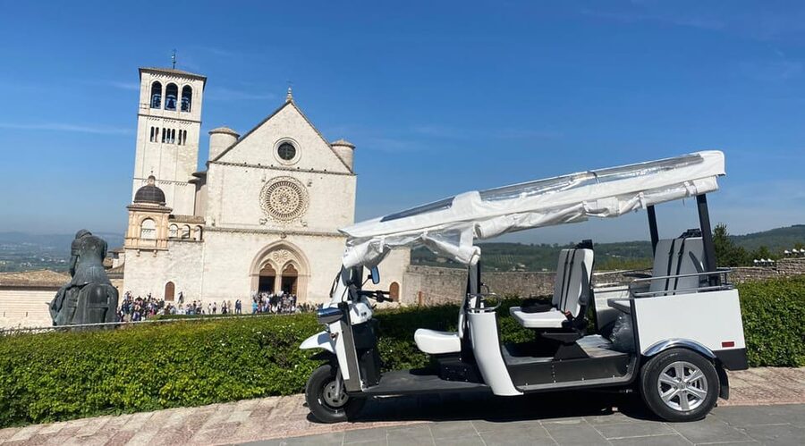 Assisi: Grand Tour Tuk Tuk - Italian driver - Key points to know before booking