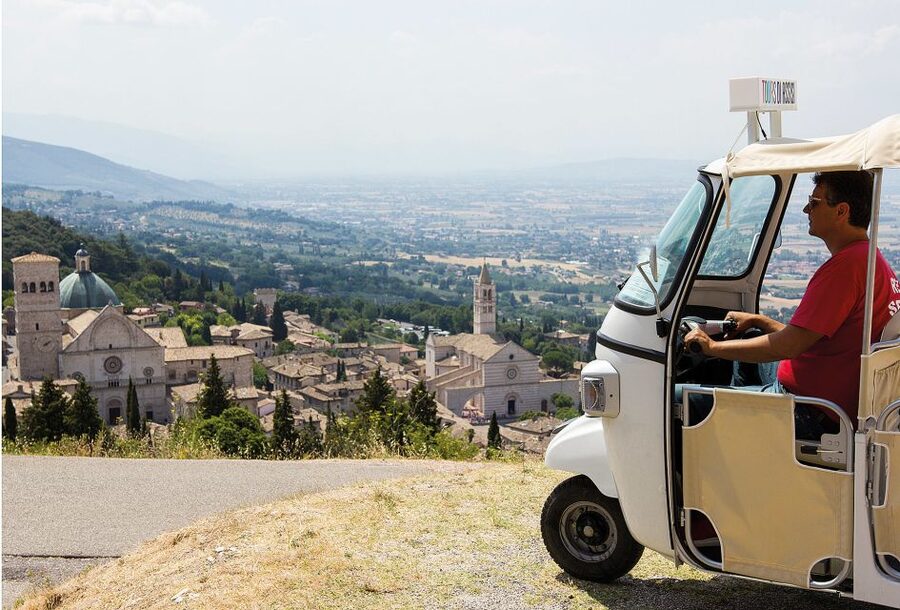 Assisi: Panoramic Tuk Tuk Tour - What Daniel adds to the ride