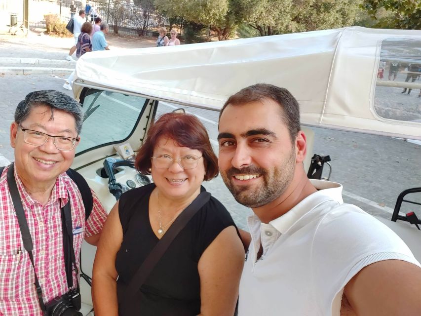 Athens: Private 3-Hour City Tour on Eco-Friendly Tuk Tuk - How good is the guiding?