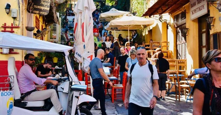 Athens: Private Evening Sightseeing Tour by Electric Tuk-Tuk - Lycabettus gives you the big Athens view