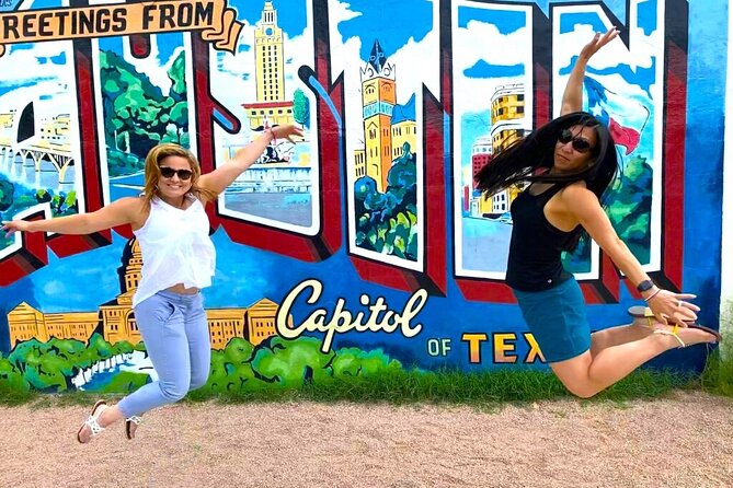 Austin Mural Selfie Tour by Pedicab - Willie Nelson, local character, and the route beyond the walls