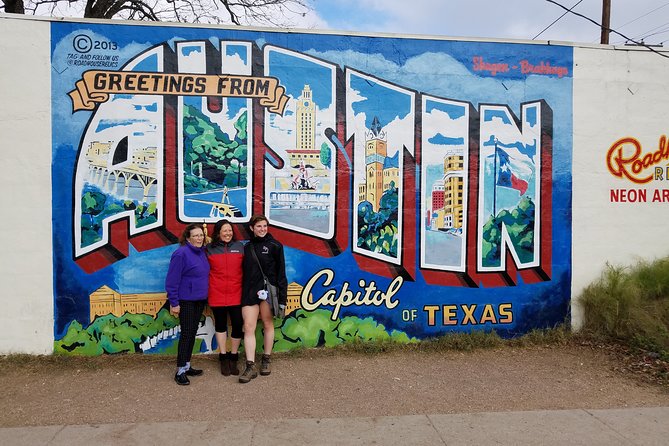 Austin Mural Selfie Tour by Pedicab - A private guide can change the feel of the ride