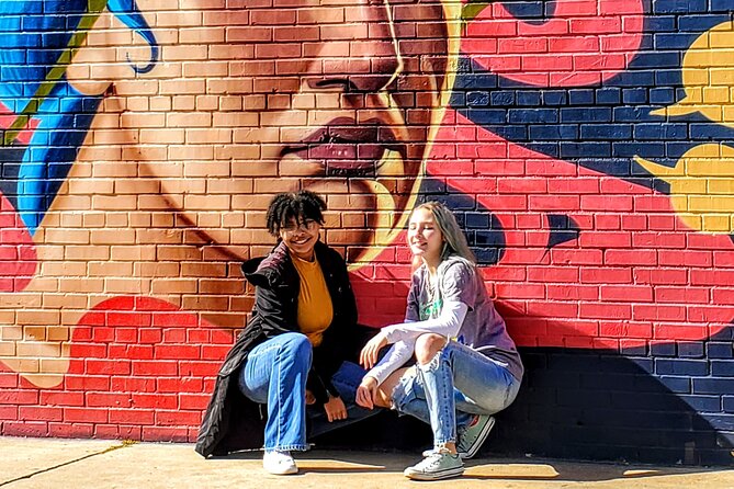 Austin Mural Selfie Tour by Pedicab - Starting downtown at 103 East Fifth Street