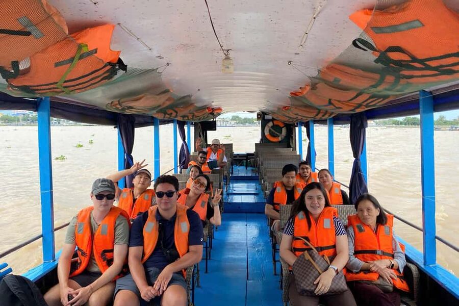 Authentic Mekong Delta: Tuk Tuk, Rowing Boat, Biking Tour - A Mekong lunch, tropical fruit, and Southern folk music