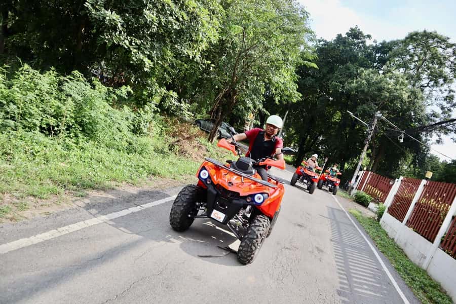 Ayutthaya: ATV Adventure with Tuk Tuk Transfer and Lunch - Wat Kudi Dao and the rhythm of smaller ruins