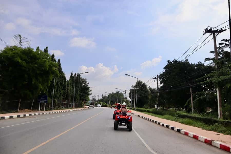 Ayutthaya: ATV Adventure with Tuk Tuk Transfer and Lunch - Clothes, age limits, and practical comfort