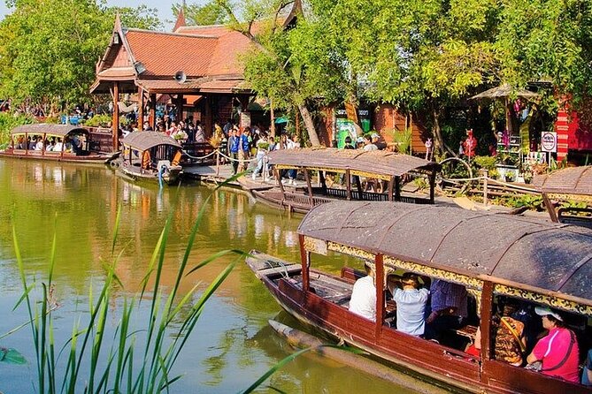 Ayutthaya Funky Frogy Tuk Tuk Experience With Famous Temple - The sunset boat ride and the best final view